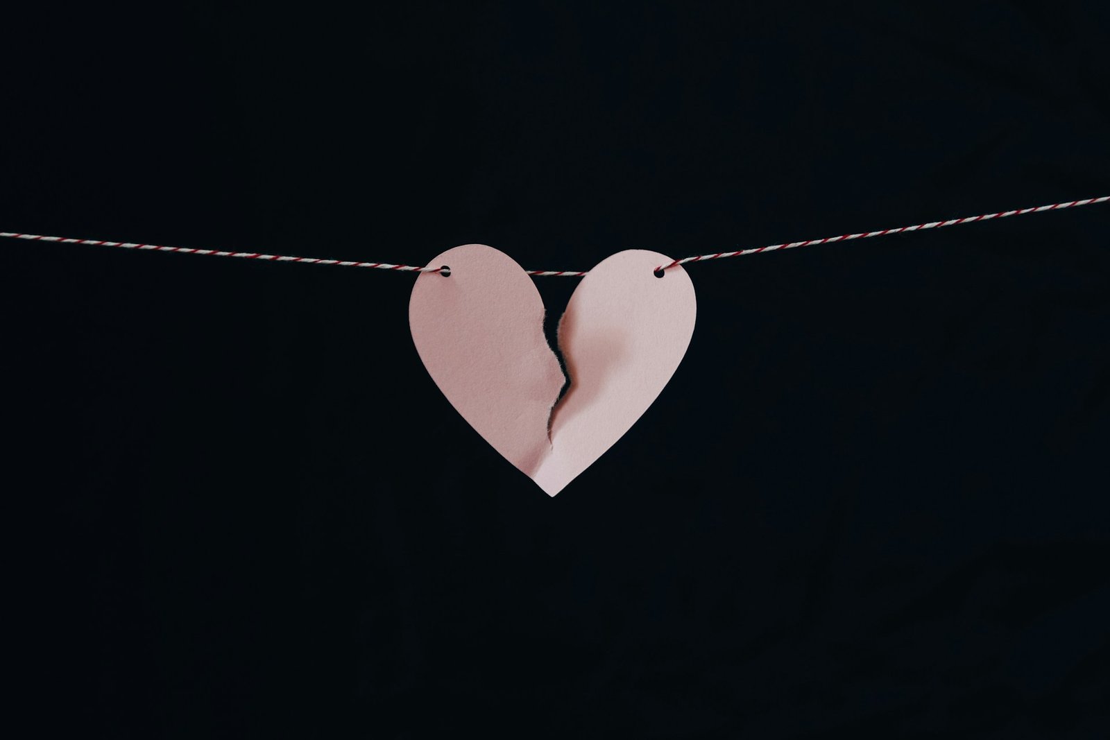 Signs Someone Isn’t Ready for a Healthy Relationship